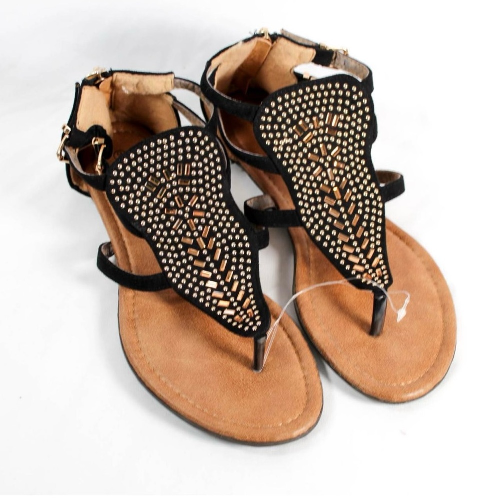 NEW BLACK GOLD STUDDED SANDALS